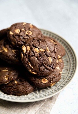 Fursecuri cu ciocolata si unt de arahide