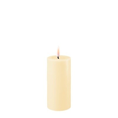 Cream LED Candle D: 5 * 10 cm