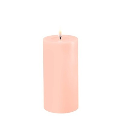 Light Pink LED Candle D: 7,5 * 15 cm