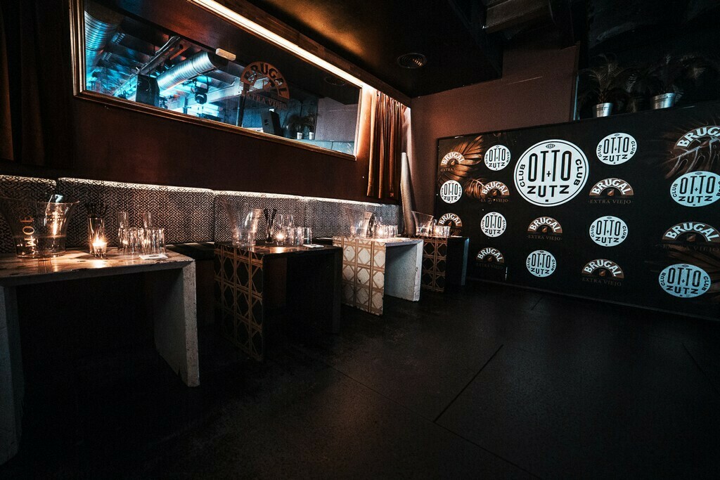 OTTO ZUTZ VIP COMMERCIAL ROOM (TOP100 GLOBAL MUSIC) -150€