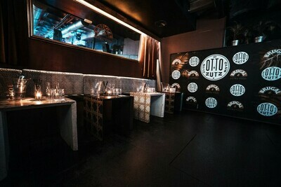 OTTO ZUTZ VIP COMMERCIAL ROOM (TOP100 GLOBAL MUSIC) -150€