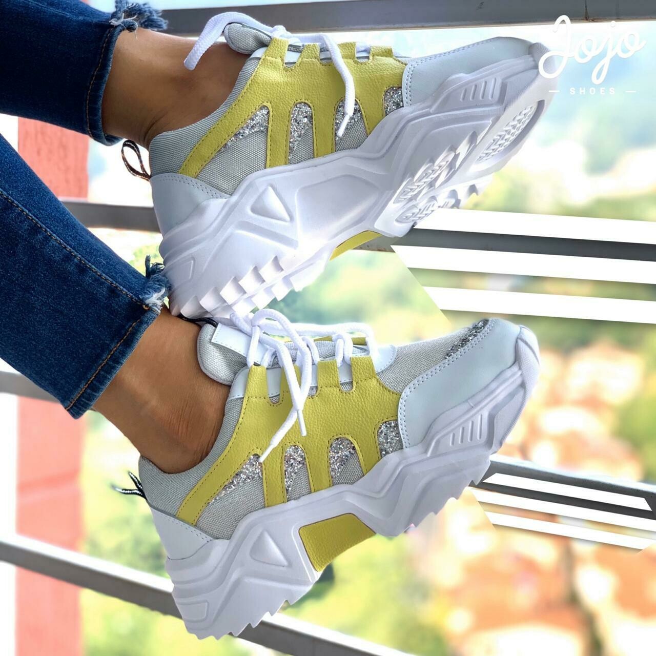 Alana Sneakers