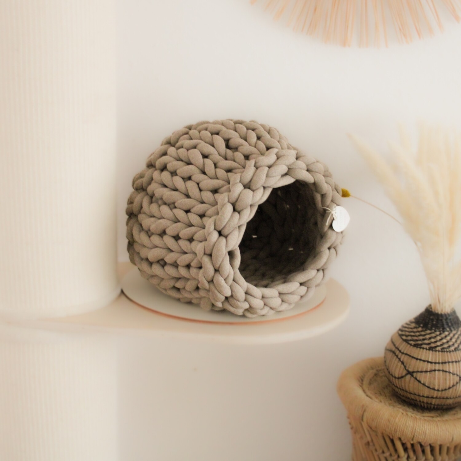 Grobstrickhöhle – Handgefertigtes Hundehöhle