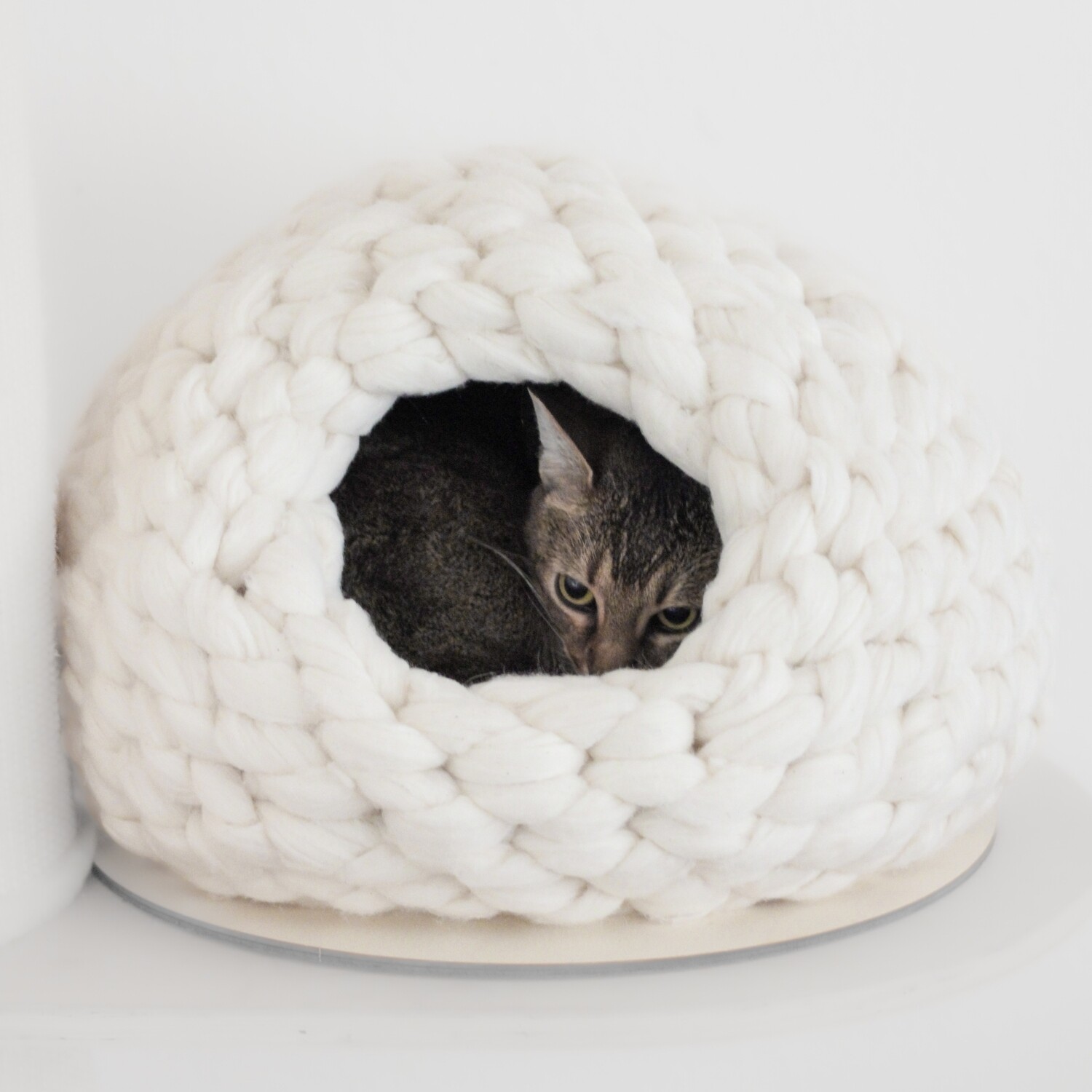 Cat cave Emma | Cat Basket made from our organic cotton