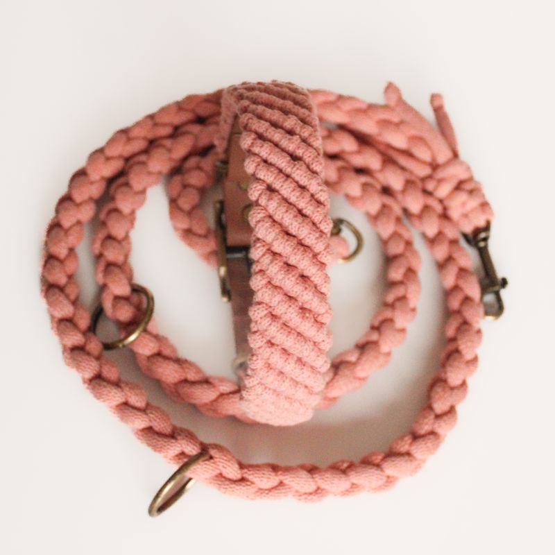 Macramé dog collar and leash set