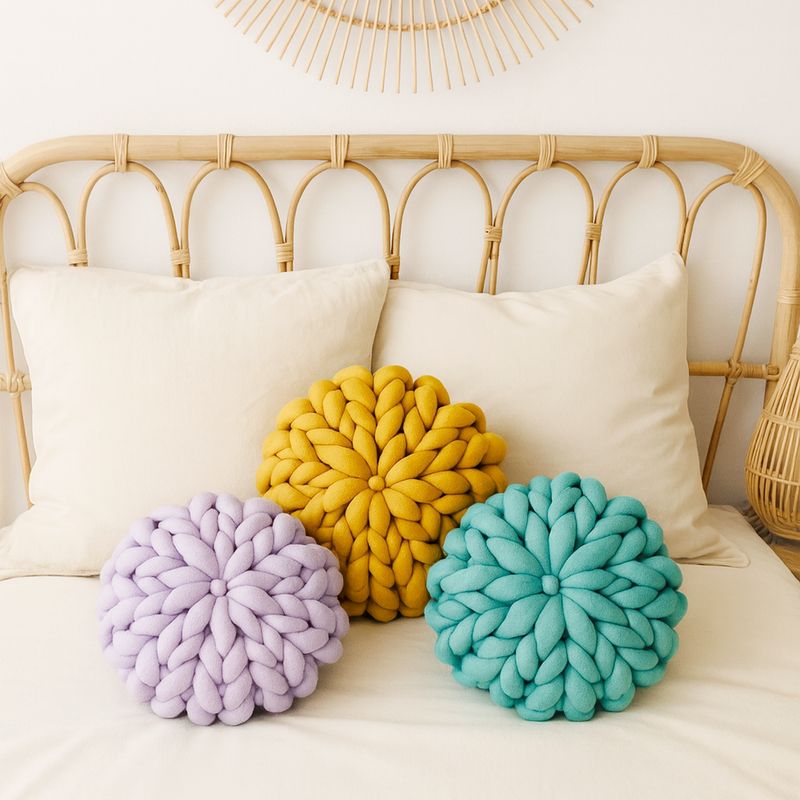 Chunky Knit Pillow Handmade – Organic Cotton Round 35 cm Chunky Knit Pillow Handmade – Organic Cotton Round 35 cm