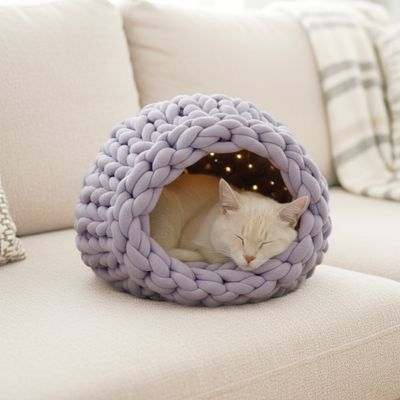 Grobstrick Katzenhöhle – Handgefertigtes Katzenbett