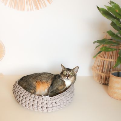 Katzen- & Hundekörbchen „Marta“ – Handgemacht