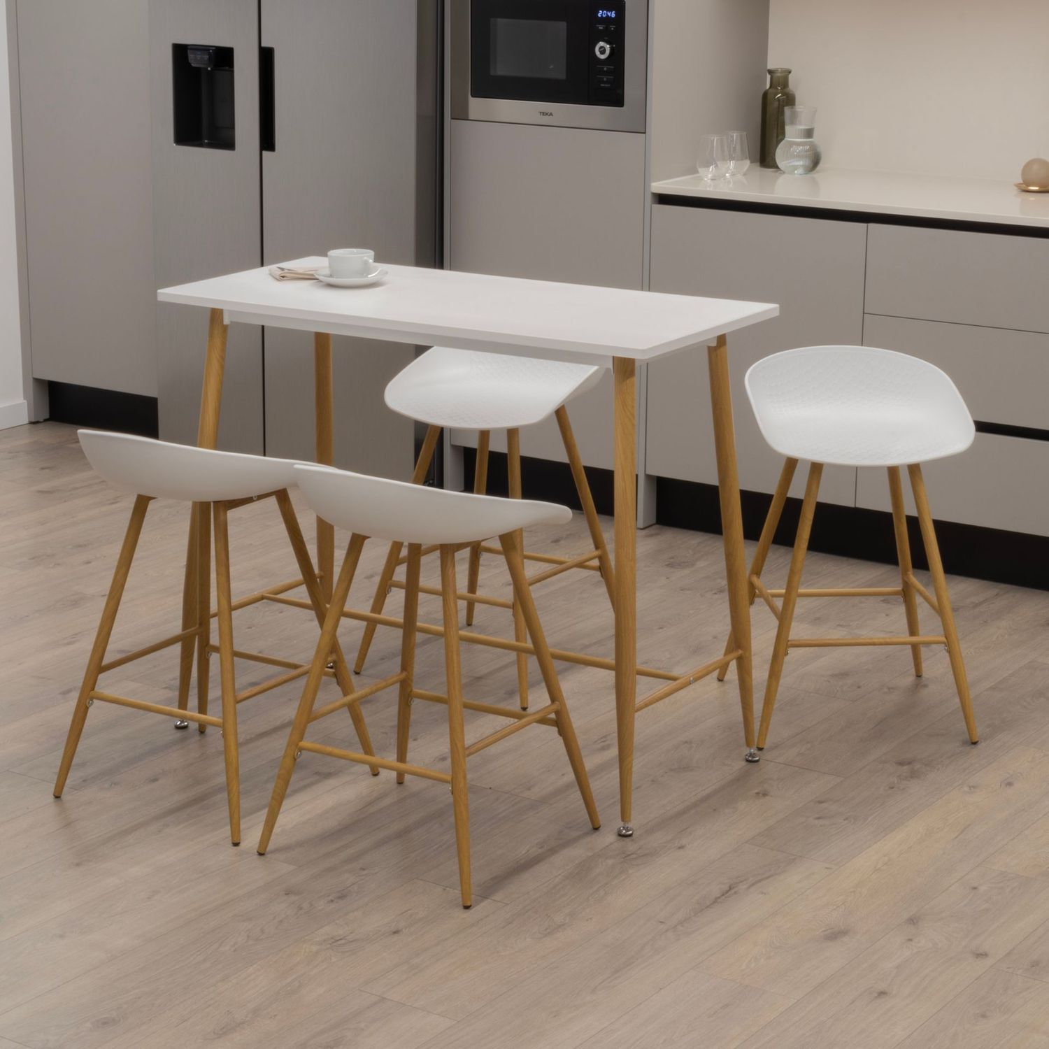 EDWARD e POLLOK - Conjunto de Mesa e Cadeiras de Jantar com 90cm de Altura e Pernas Metálicas com Efeito Madeira, Cor: Madeira