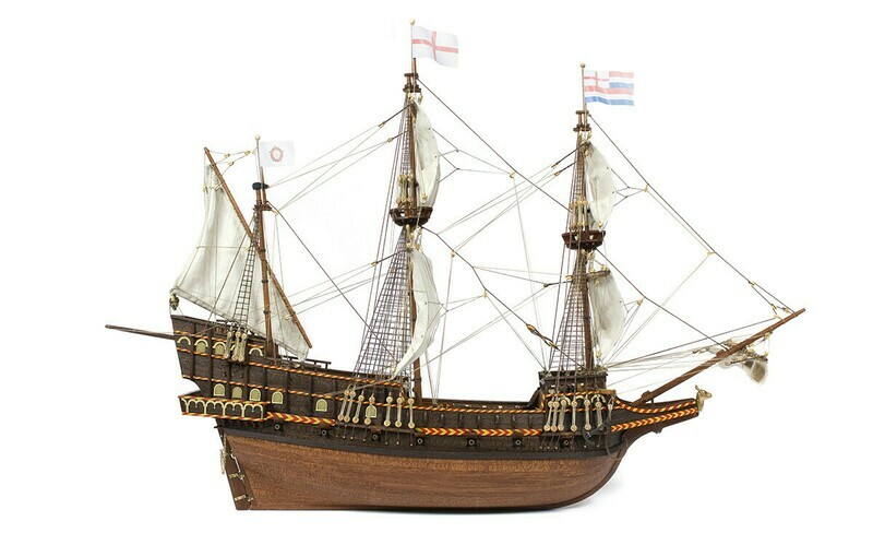 GOLDEN HIND
