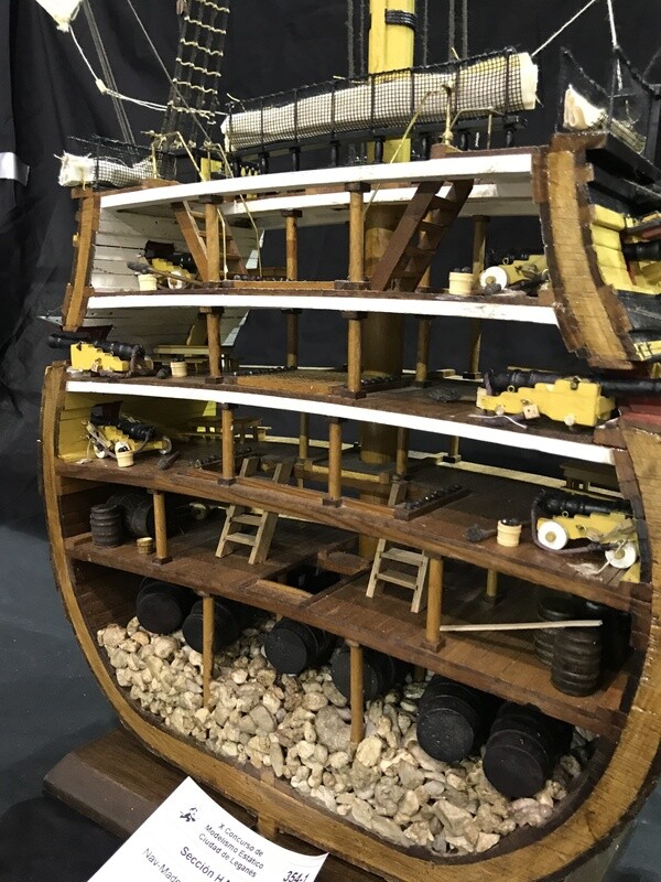 SECCIÓN GALEÓN HMS VICTORY  ESCALA 1/48