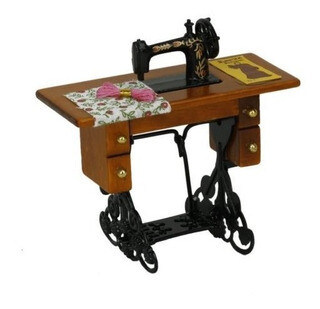 MAQUINA DE COSER VINTAGE