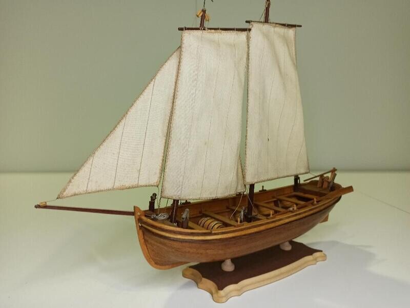 BOTE AUXILIAR FALUCHA
