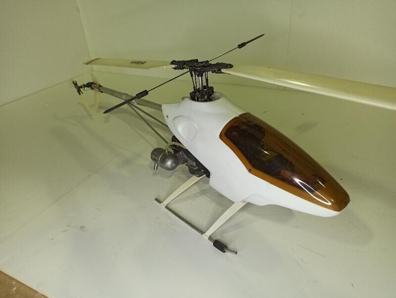 KYOSHO EXPLOSION 2,5CC