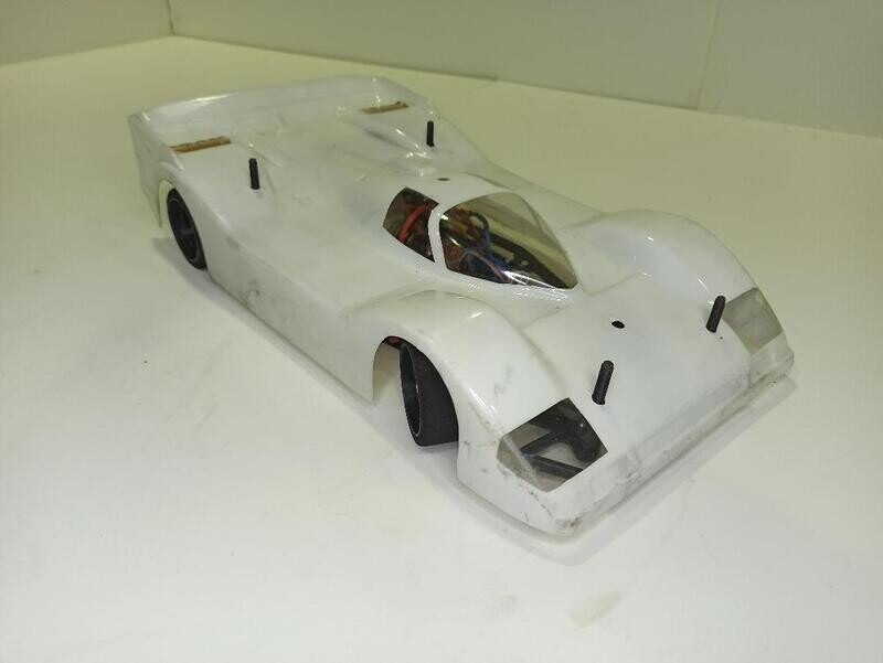 CORALLY PISTA ELECTRICO COMPETICION 1/10