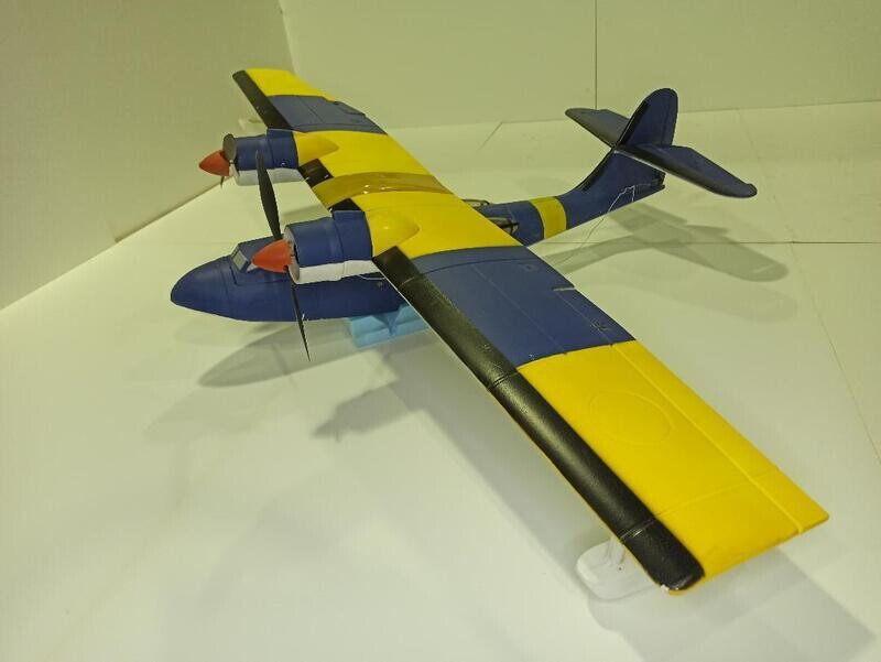 HIDROAVION CATALINA COMPLETO CON EMISORA