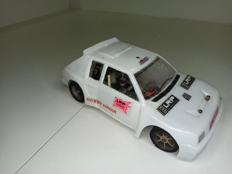 PEUGEOT 205 PISTA 1/12 CARBONO