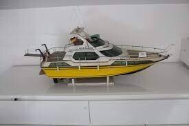 LIQUIDACION YATE RC MARAUDER ROBBE