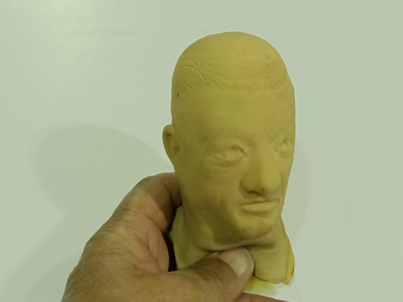 BUSTO CABEZA EN LATEX PARA PINTAR 1/3