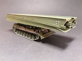 BRUCKENLEGEPANZER BIBER 1/72
