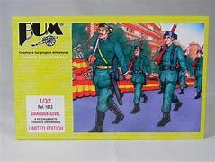 FIGURAS GUARDIA CIVIL 1/32 DESFILANDO 9 UNIDADES