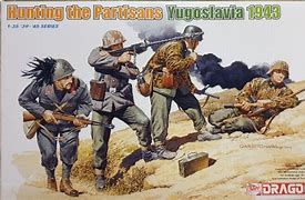 FIGURAS 1/35 HUNTING THE PARTESANS 4 UNIDADES