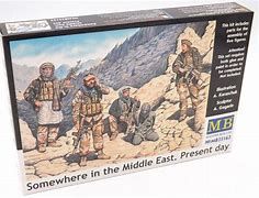 FIGURAS 1/35 SOMEWHERE IN THE MIDDLE EAST 5 UNIDADES