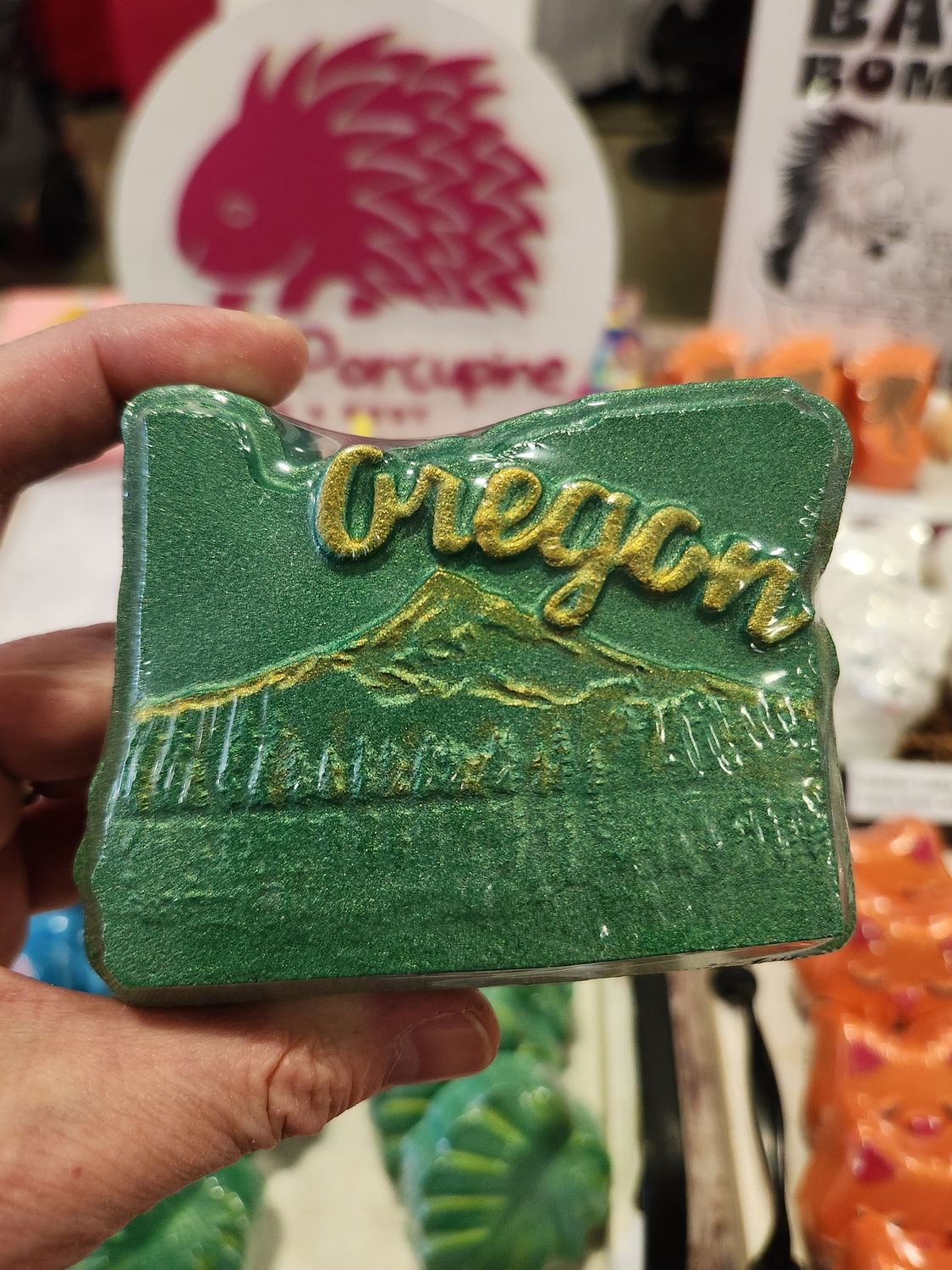 Bath Bomb - Oregon Mt. Hood (Oat & Honey) Bath Bomb - Oregon Mt. Hood (Oat & Honey)