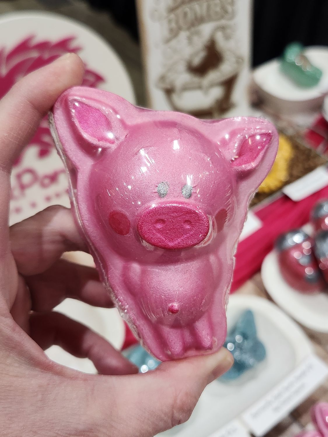 Bath Bomb - Piggy Wiggy (Pineapple Orchid)