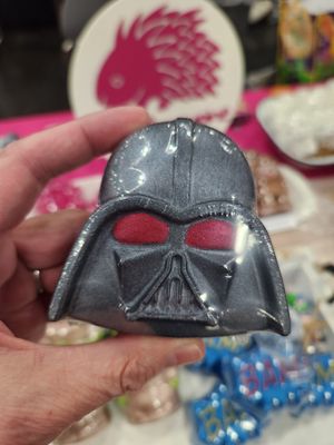 Bath Bomb - Dark Villain (Cherry Eclipse) Bath Bomb - Dark Villain (Cherry Eclipse)