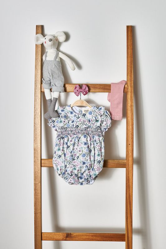 RANA NIDO AMY RANA NIDO AMY