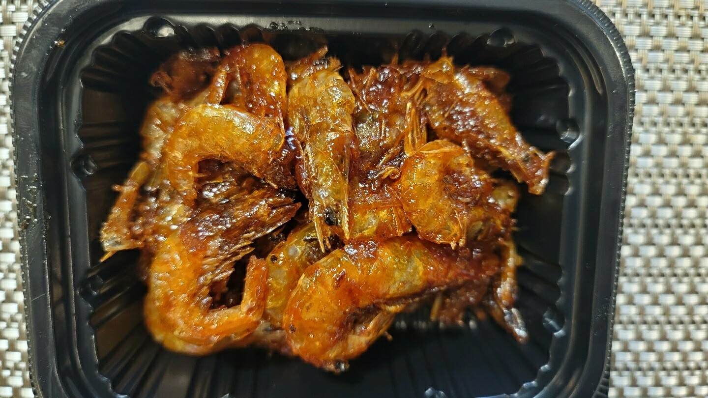 홍 새우볶음 / Stir-fried Red Shrimp