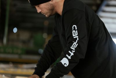 LONG SLEEVE