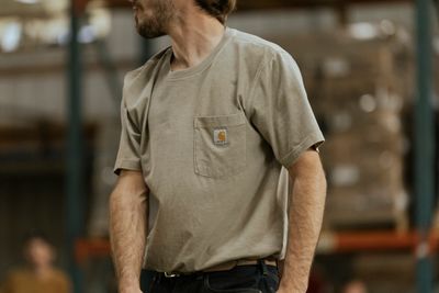 SHORT SLEEVE