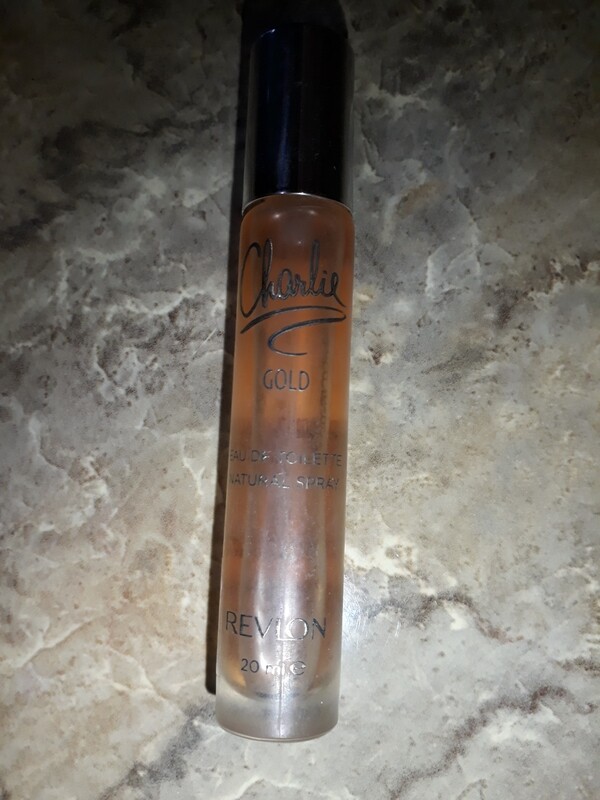 parfum REVLON gold