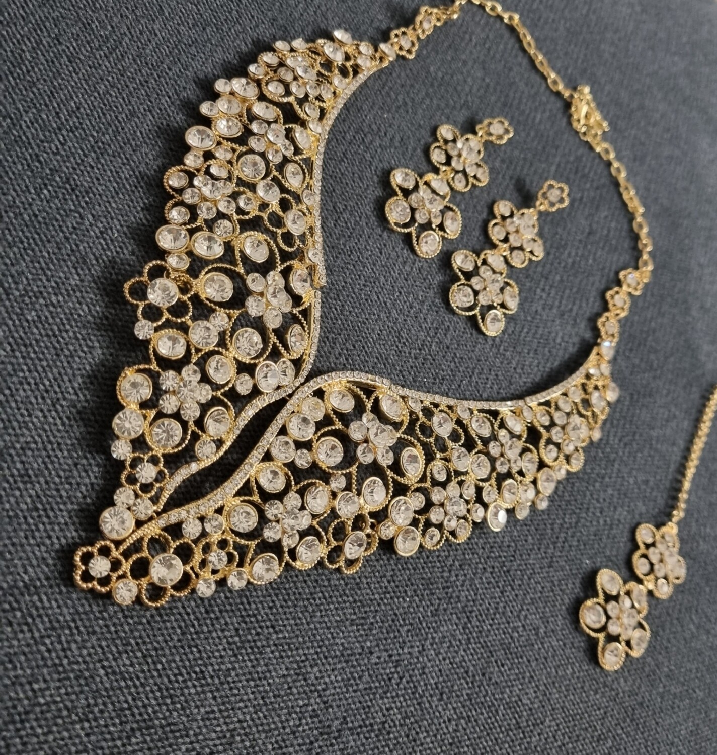 parure mariage doré 3 pieces collier boucles d'oreilles bijou de front