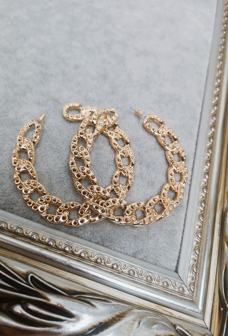 boucles d'oreilles créoles doré façon gourmette