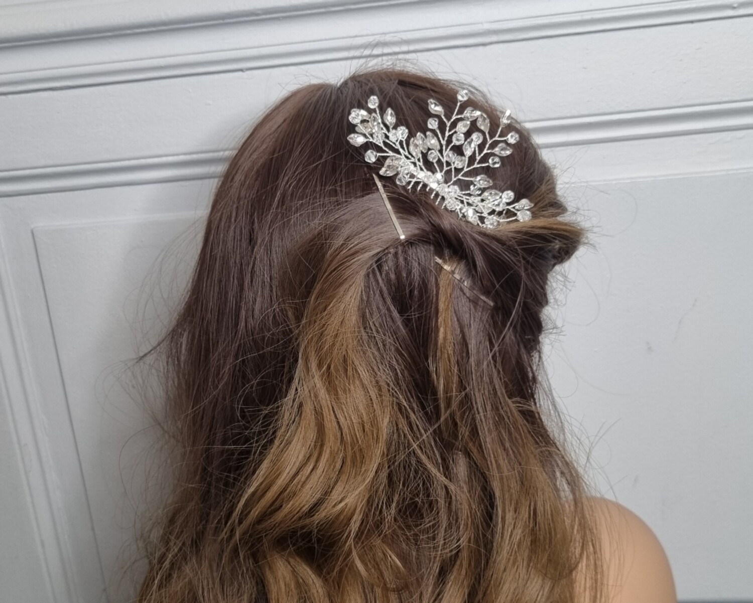 peigne coiffure mariée argenté et perles