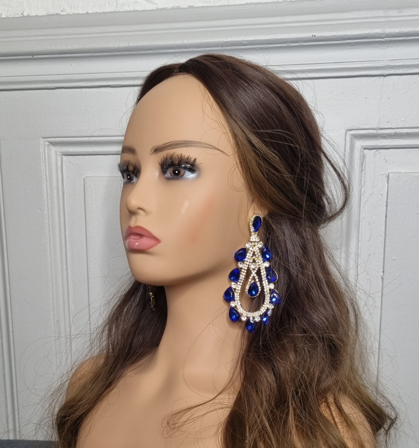 boucles d'oreilles pendantes soiree doré et bleu