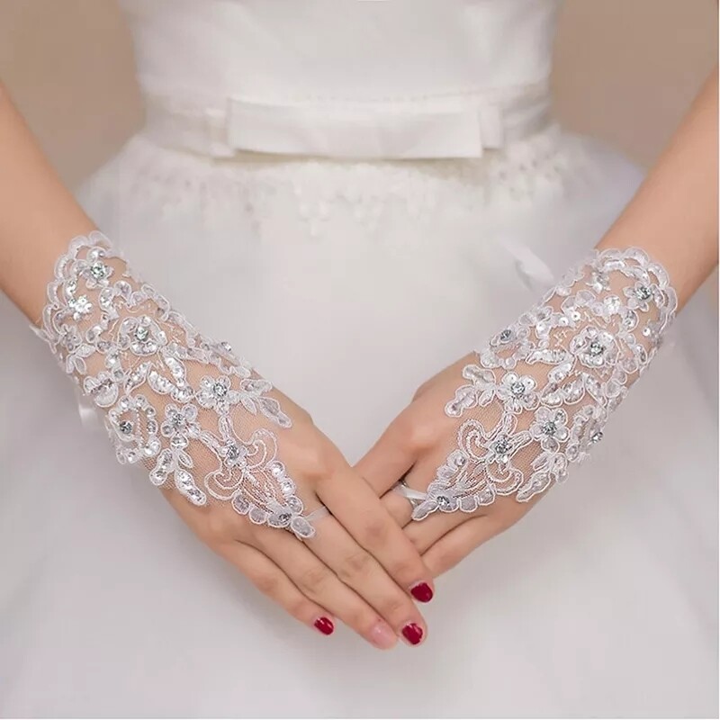 mitaine mariée dentelle blanche courte mitaine mariée dentelle blanche courte