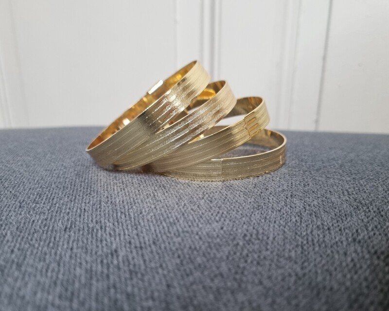 lot 4 bracelet jonc plaqué or oriental lot 4 bracelet jonc plaqué or oriental