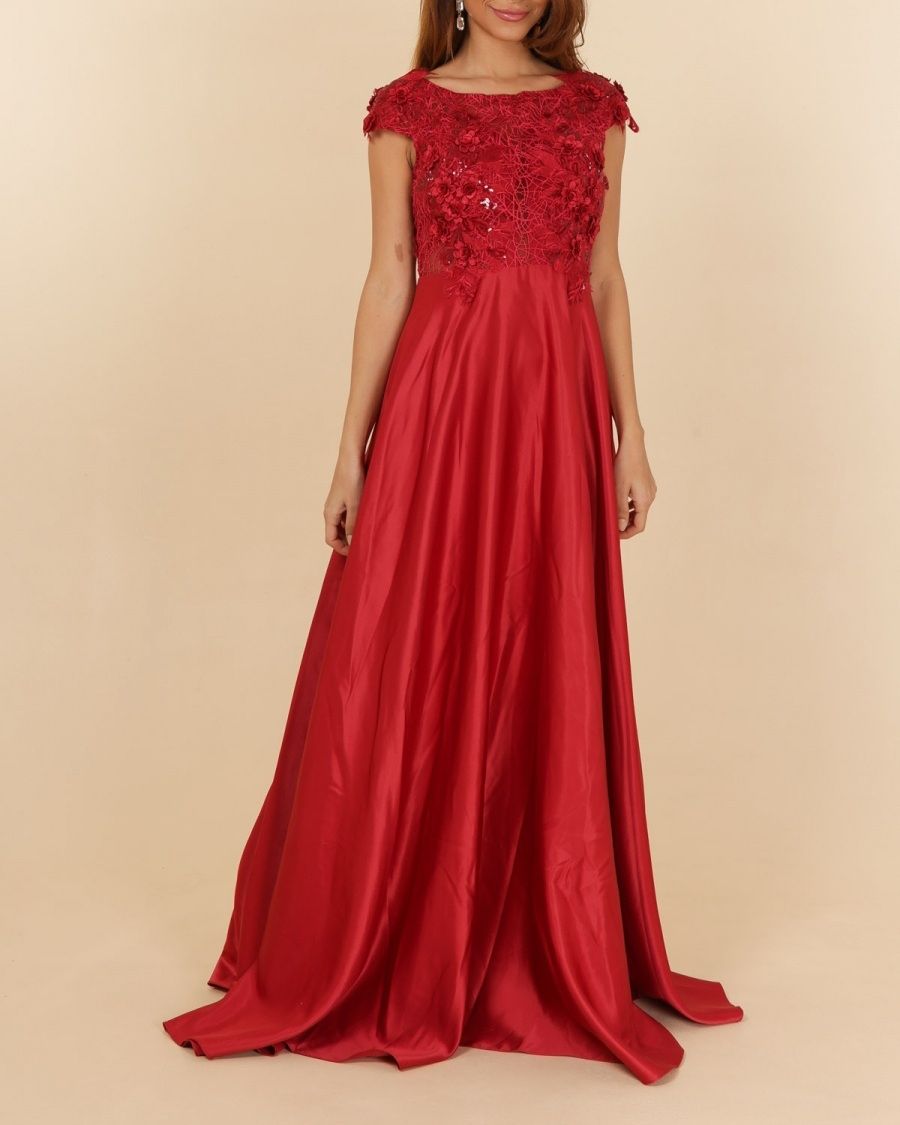 robe cérémonie dentelle et bas satiné bordeaux