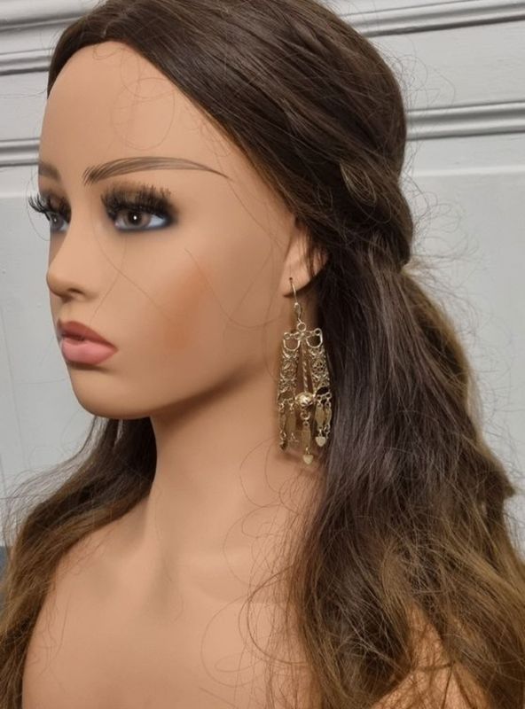 Paire de boucles d'oreilles oriental doré pendante