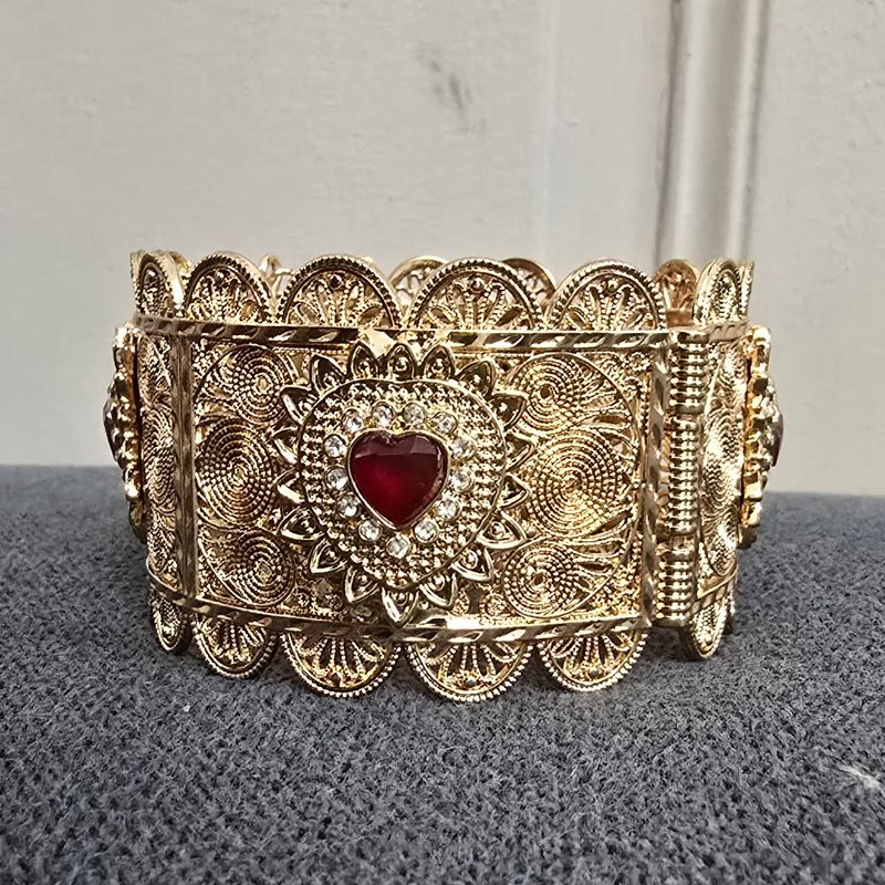Bracelet manchette oriental pierre rouge