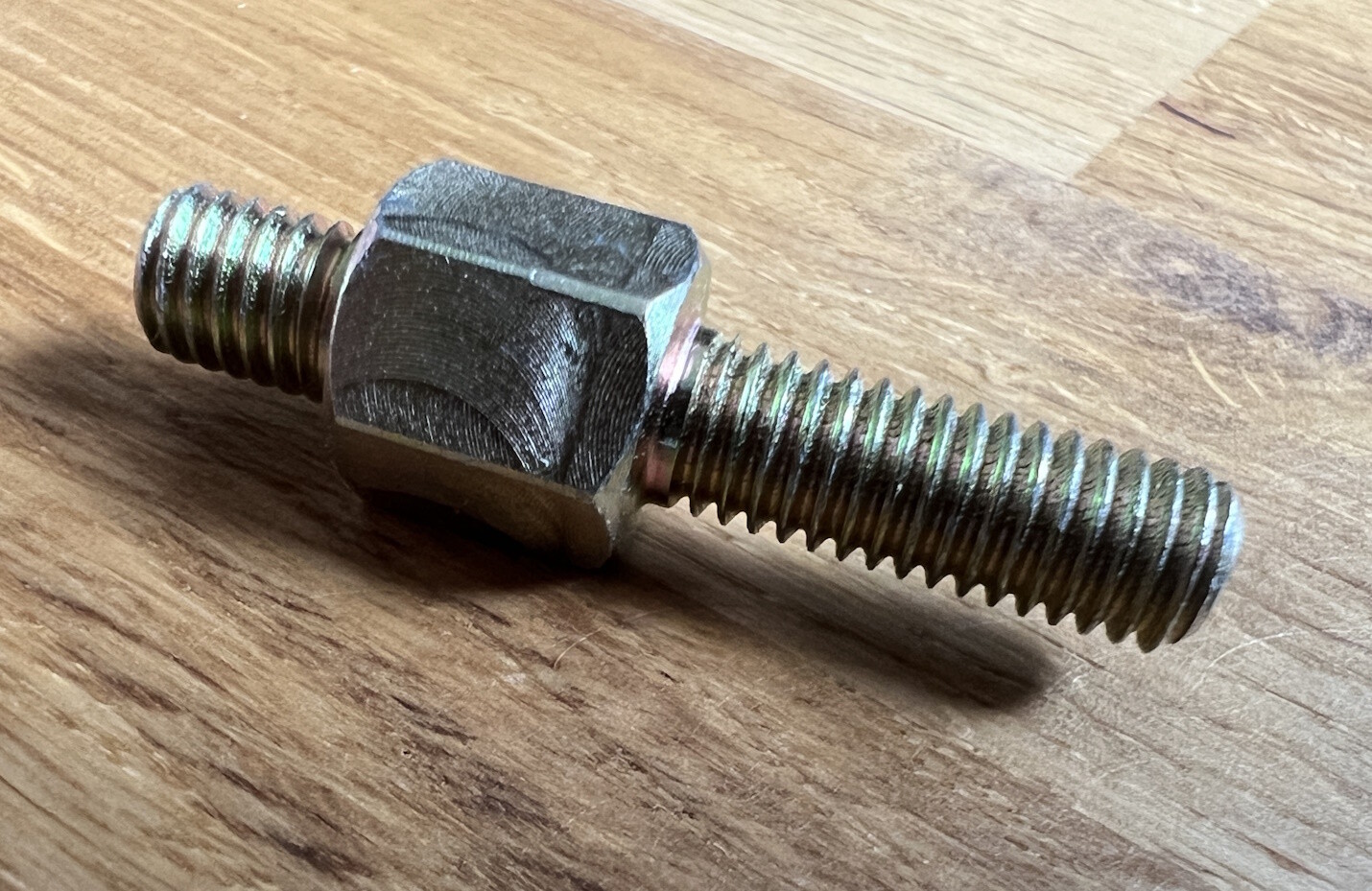 Burner mounting pillar 10mm