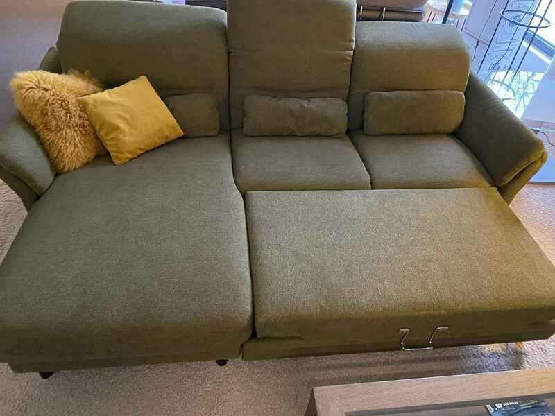 Funktions-Ecksofa Zola mit Schlaffunktion - Farbe moos