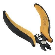 Italian-made Full Flush Cutter with Extra Hard jaws