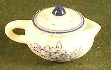 Oil Jug with Lid
