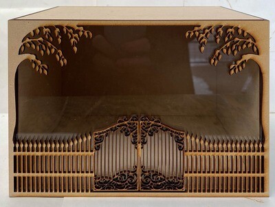 1:24 Room Box Kit - Into The Garden
