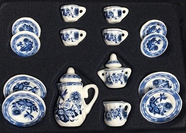 Tea Set in Box (3)